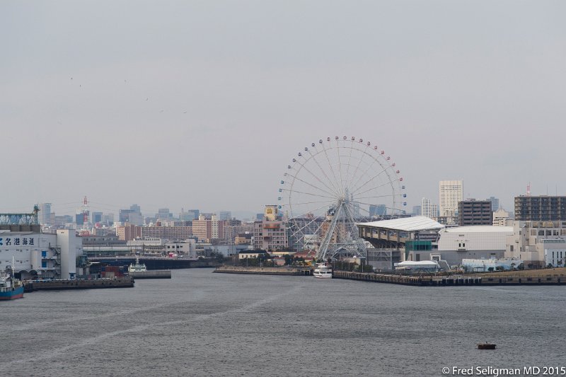 20150312_090030 D3S.jpg - Nagoya from harbor